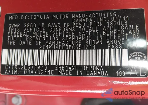 2011 Toyota Matrix z USA, uszkodzony, nr VIN 2T1KU4EE0BC551711